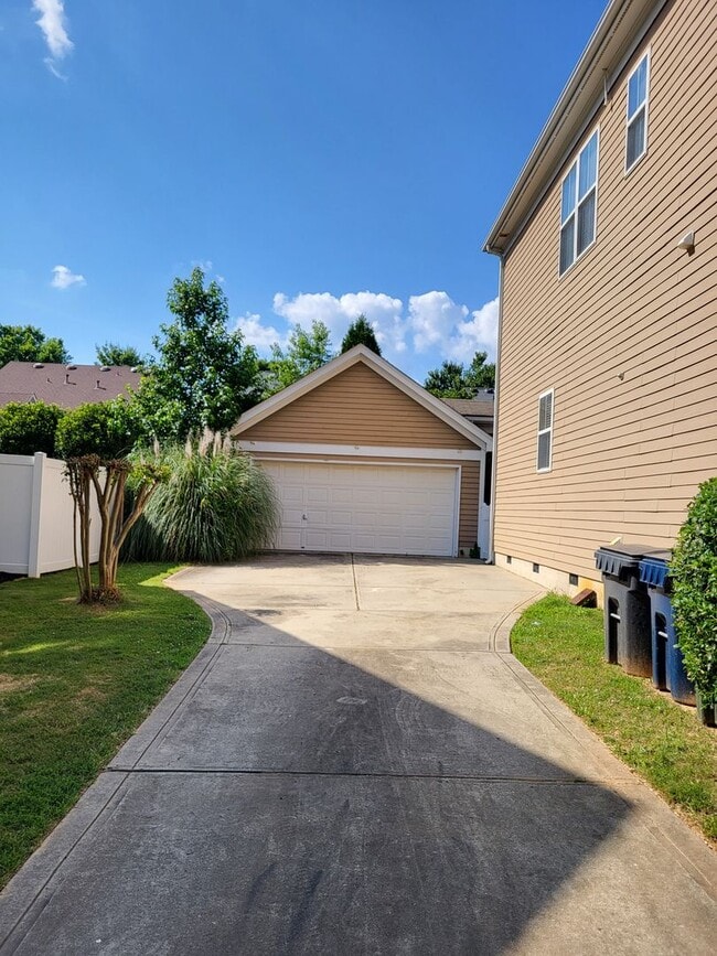 Photo - 3 bedroom home in Birkdale