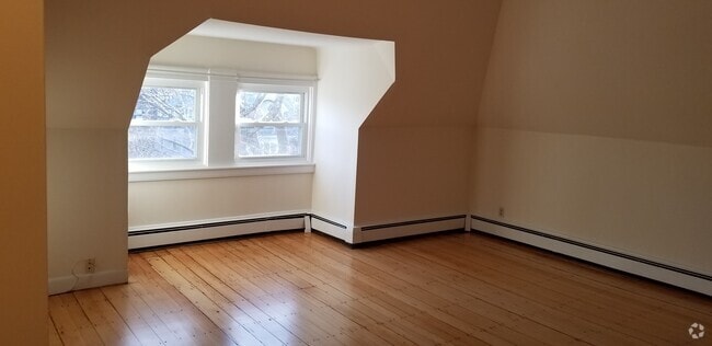 Building Photo - 89 Englewood Ave Unit 89 Rental