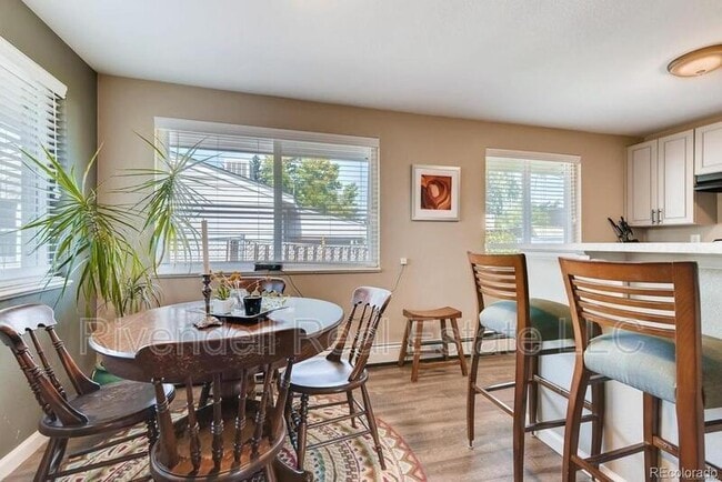 Photo - 5406 Cody St