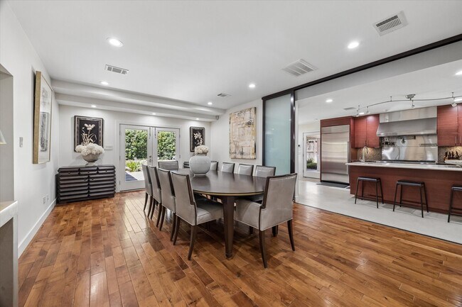 Photo - 623 Pinehaven Dr