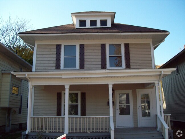 Building Photo - 3130 Broadway Rental