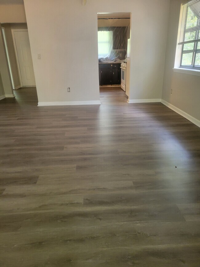 Photo - 1078 Falling Water Dr