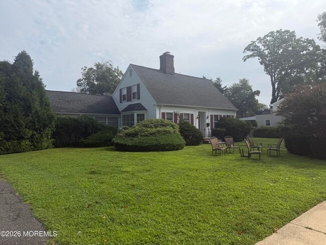 611 Blanchard Pkwy