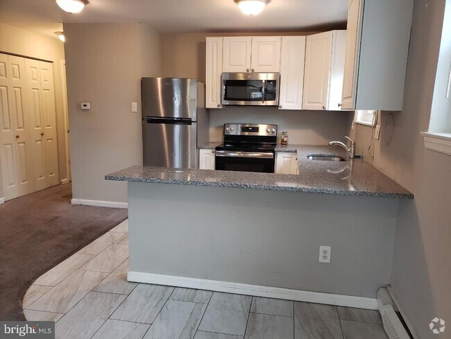 Building Photo - 50 N Fellowship Rd Unit 1101 Rental