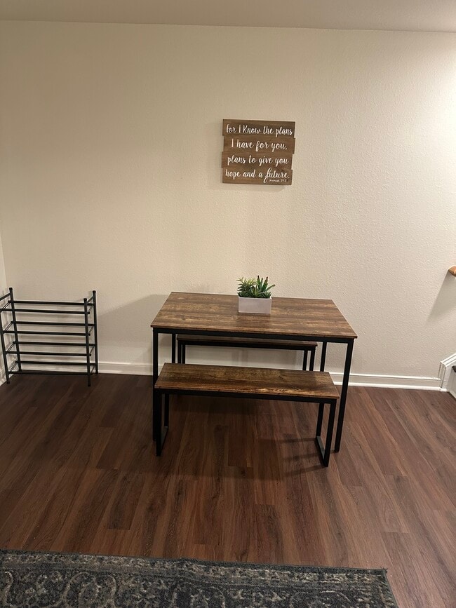 Photo - 3514 E Richmond Rd