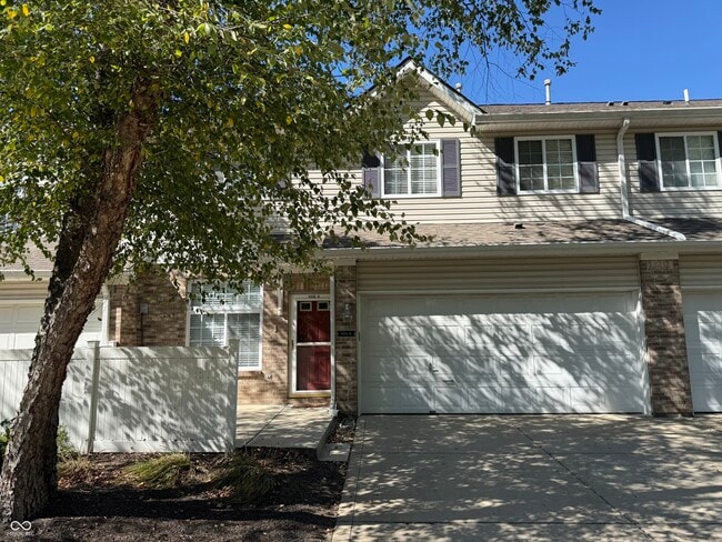 Building Photo - 9356c Villa Creek Dr Unit B Rental