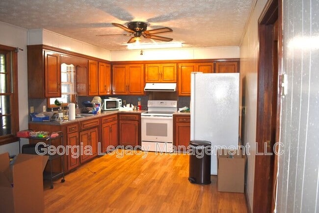 Photo - 148 Upson Cir