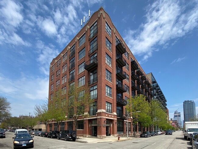 Photo - 1250 W Van Buren St Condo Unit 711