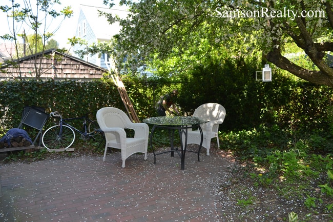 Photo - 84 Sheldon St