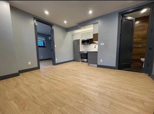 Building Photo - 314 Sumpter St Unit 1A