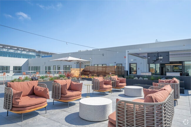 Rooftop deck