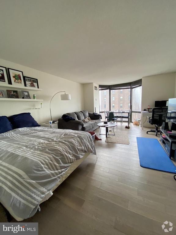 Building Photo - 2020 Walnut St Unit 23M Rental