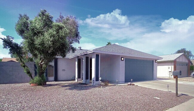 Photo - 1203 W Mariposa St
