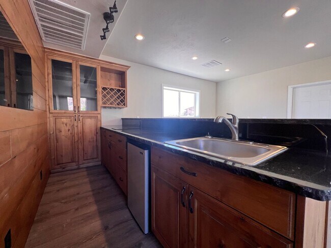 Photo - *utilities included* Remodeled Studio Apar...