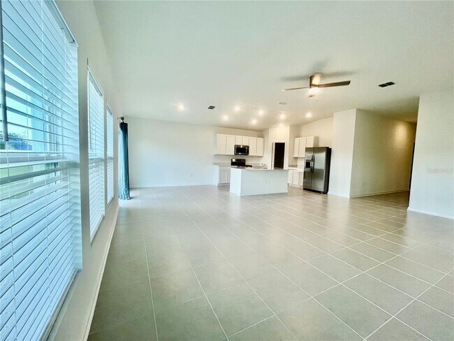 Photo - 4700 Golden Knight Blvd