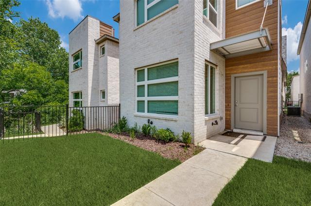 Building Photo - 327 Oakbend Dr Rental