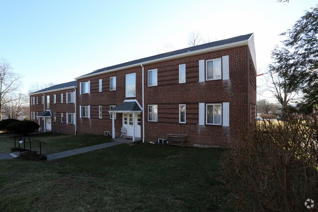 Linden Apartments