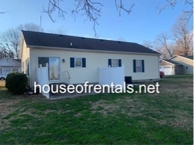 Photo - 320 Schneider St