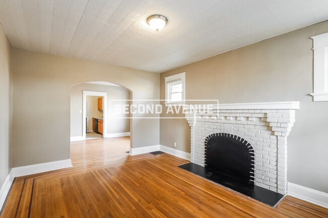 Photo - 4055 Palos St