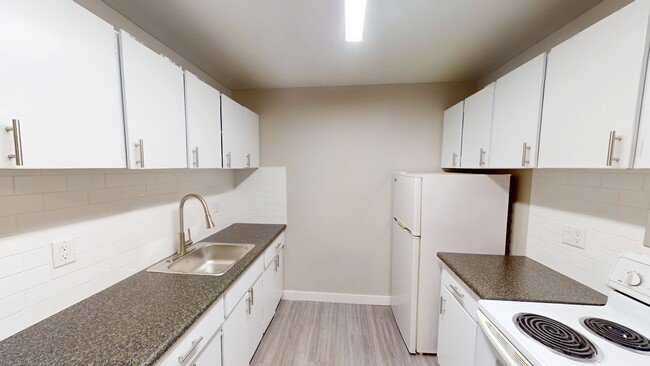 Photo - 9807-9108 108 Ave Unit 103