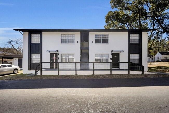Building Photo - 135-141 SE 13th Ave Unit 139 R# 3111