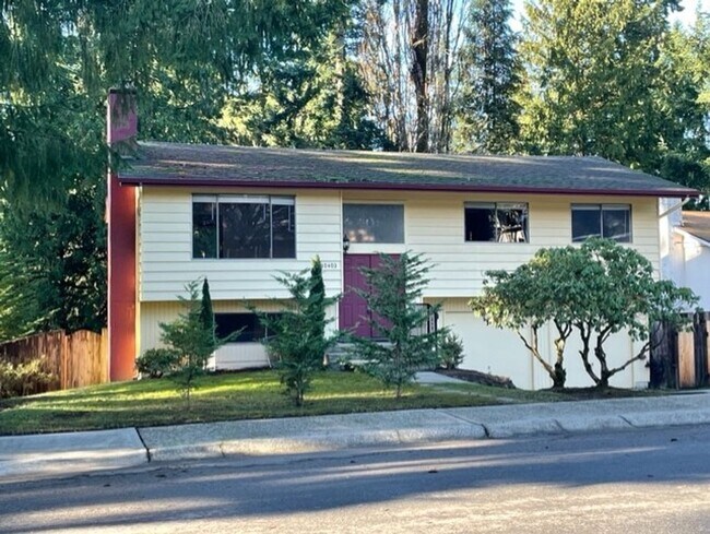 Updated Redmond Gem in Education Hill - Updated Redmond Gem in Education Hill House