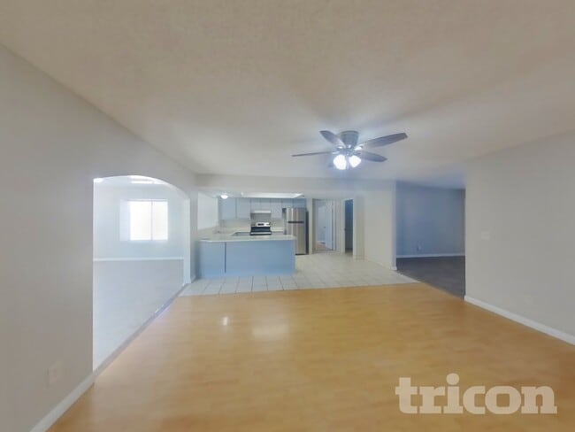 Photo - 3613 W Oakland St