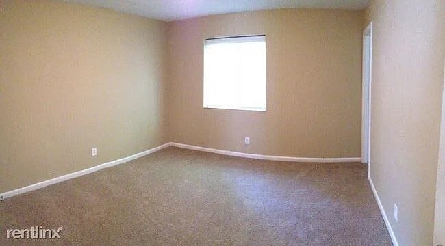 Photo - 6145 Longchamp Dr