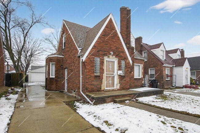Photo - Charming 3-Bedroom Brick Bungalow for Rent in Detroit!