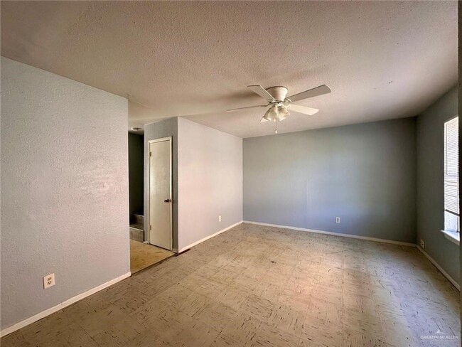 Photo - 8 Sugar Cane Dr
