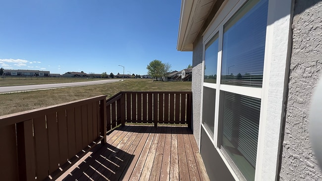 Photo - 288 Wilder Ct