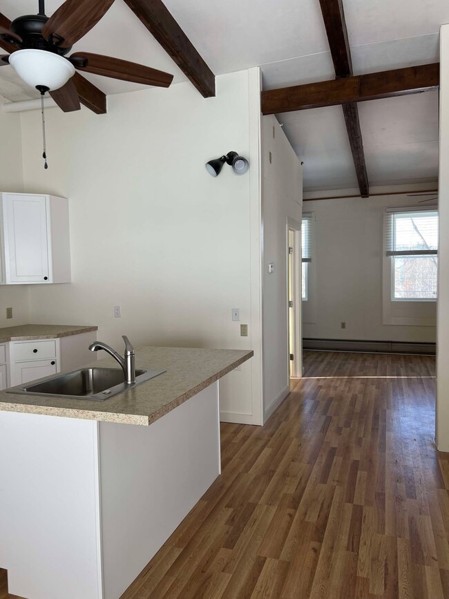 Photo - 999 Dryden Rd