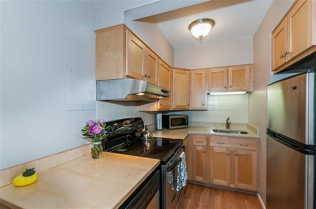 Photo - 3 Arizona Terrace Unit 5