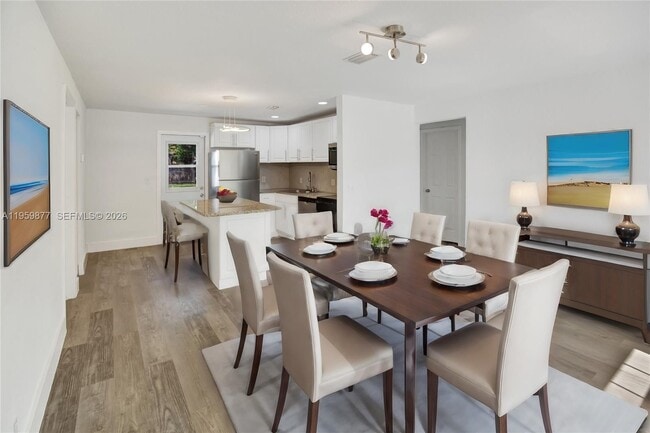 Photo - 2311 Fletcher St