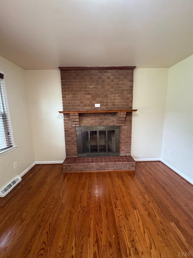 Photo - 106 Bryant Rd