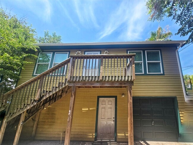Photo - 1814 Ave N 1/2 Unit 3