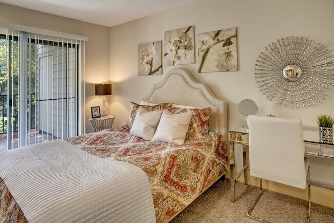 Photo - Heritage Hills