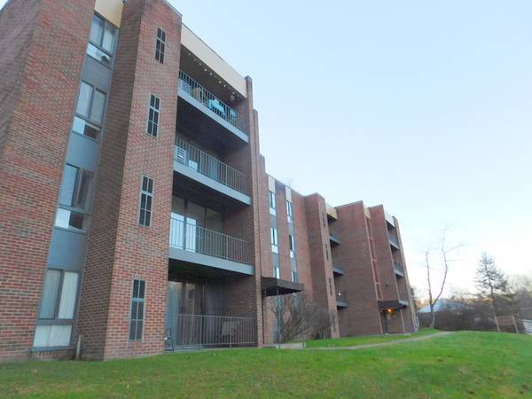 Photo - KENSINGTON TERRACE APARTMENTS - 017