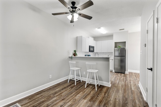 Photo - 2626 Holly Hall St Unit 101