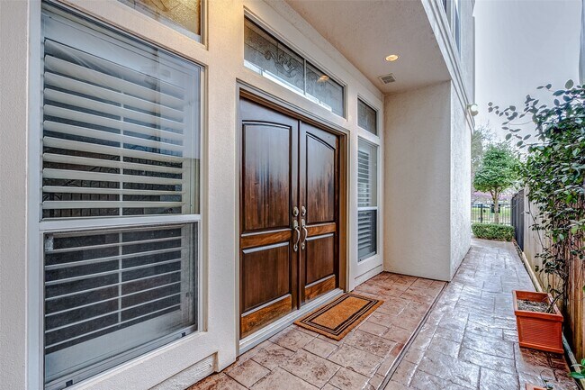 Photo - 6315 Rodrigo St