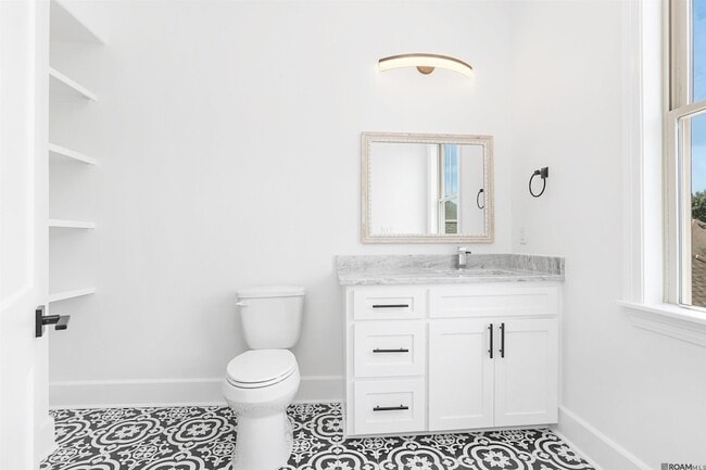 Photo - 18171 Vis-A-Vis Ave