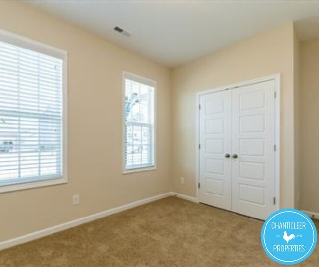 Photo - 105 McDowell Pkwy