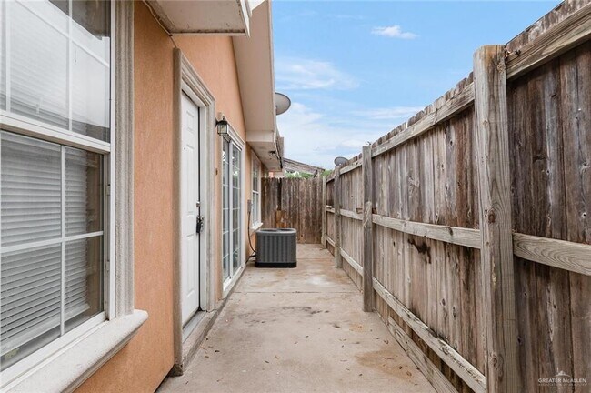 Photo - 11 Ringold Cir Unit 1