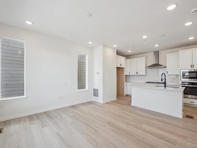 Photo - 1243 Rhett Dr