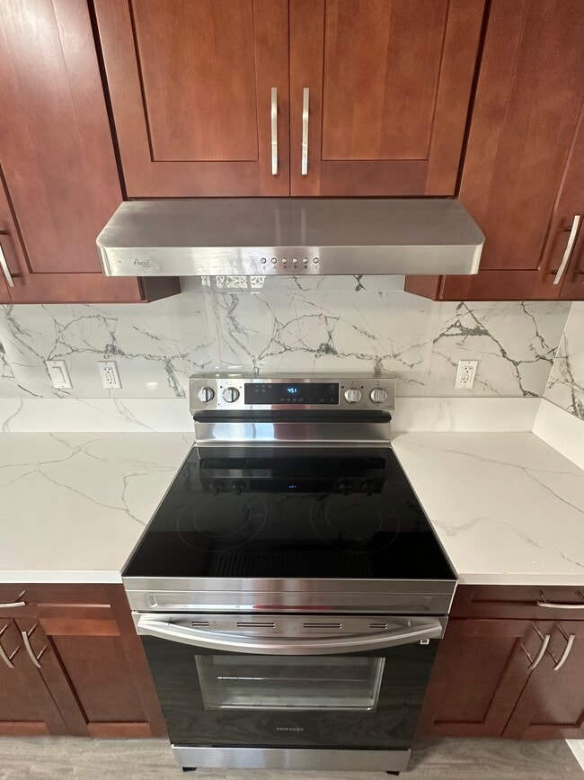 Photo - 99-741 Hulumanu St Unit 103