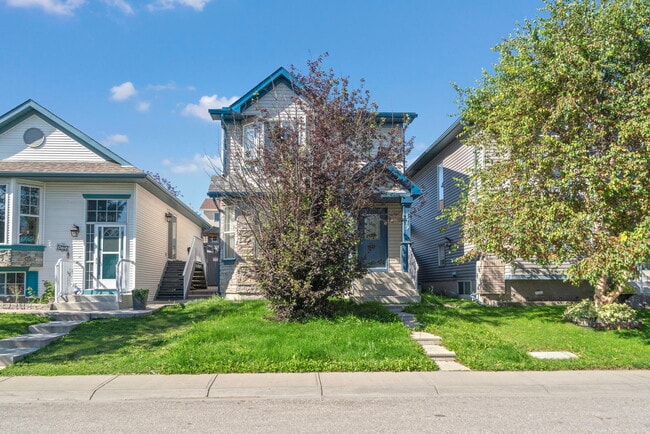 Photo - 179 Taravista St NE