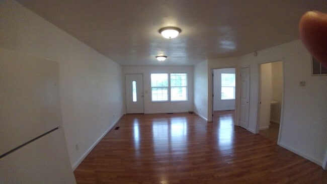 Photo - 502 Apple St