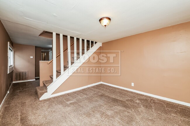 Photo - One bedroom, one bathroom double in Springfield