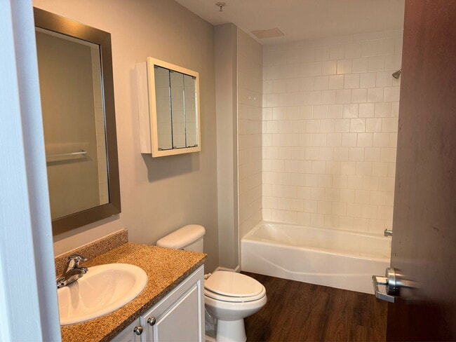 Photo - 210 Farmington Ave Unit 302