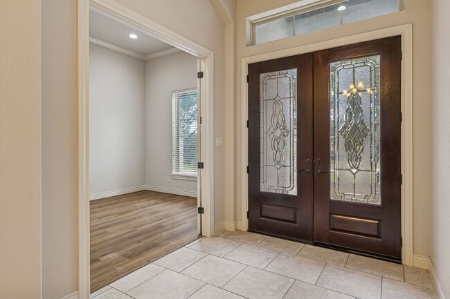 Photo - 944 Wilderness Oaks